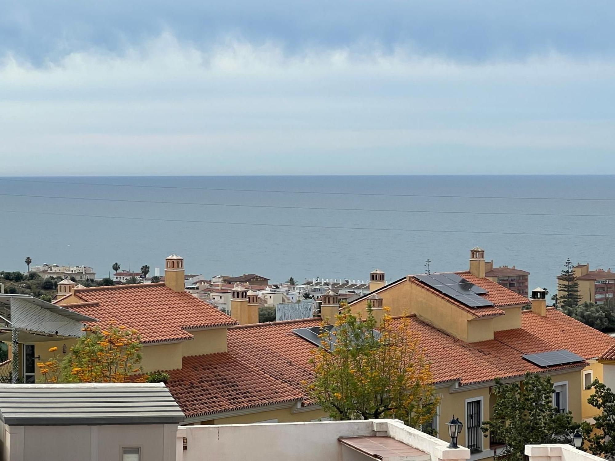 Ferienwohnung Atico Vistas Al Mar Golf ,Piscina Y Parking Albatros 2 Rincón de la Victoria Exterior foto
